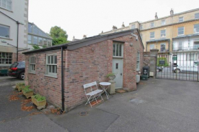 The Coach House, Clifton and Parking - Hopewell
